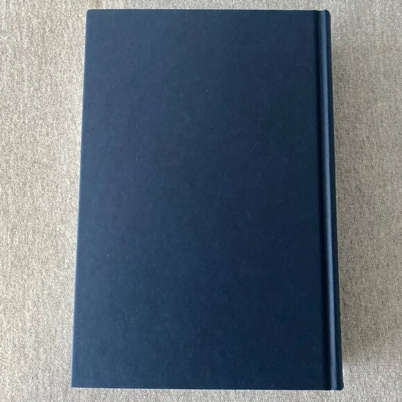 New A Day Of Fallen Night Indigo Exclusive Edition By Samantha Shannon - Picture 10 of 11